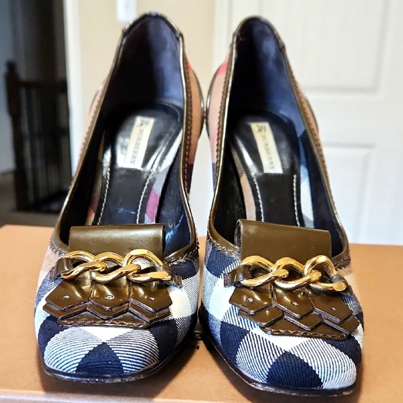 Burberry Nova Check Trinket Heels - Picture 1 of 10